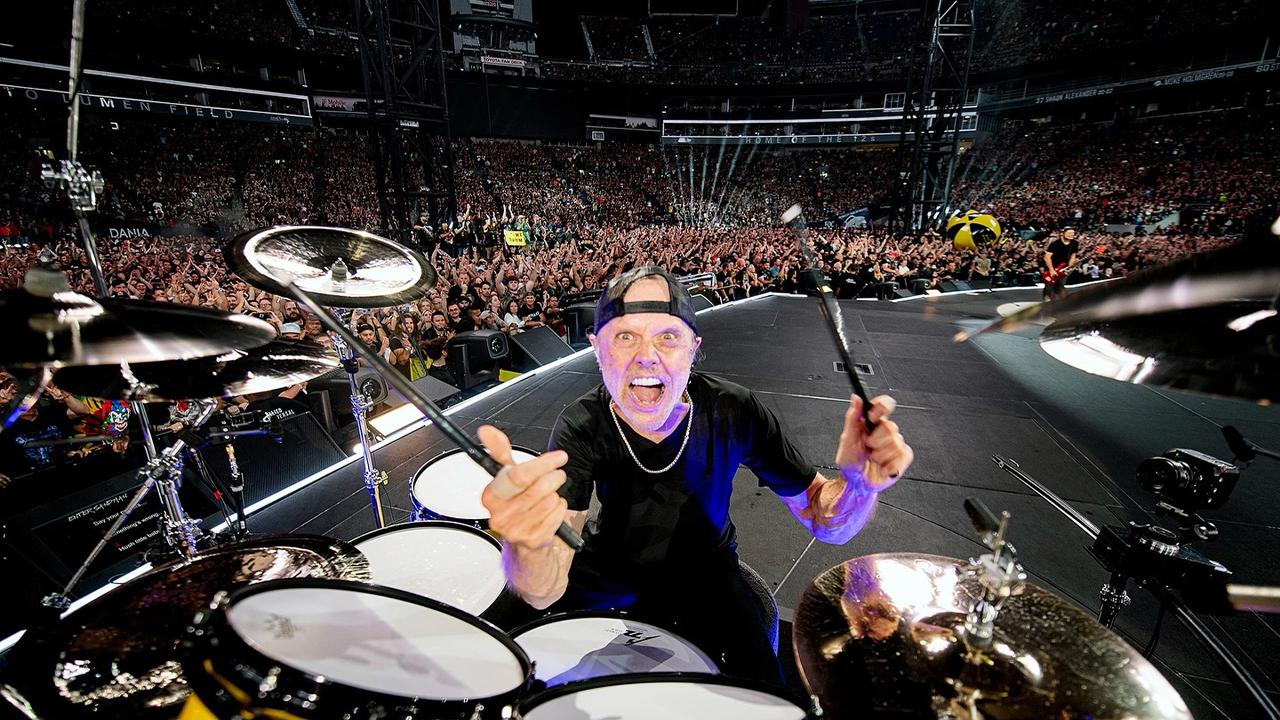 Lars Ulrich – Drums (1981–Present)