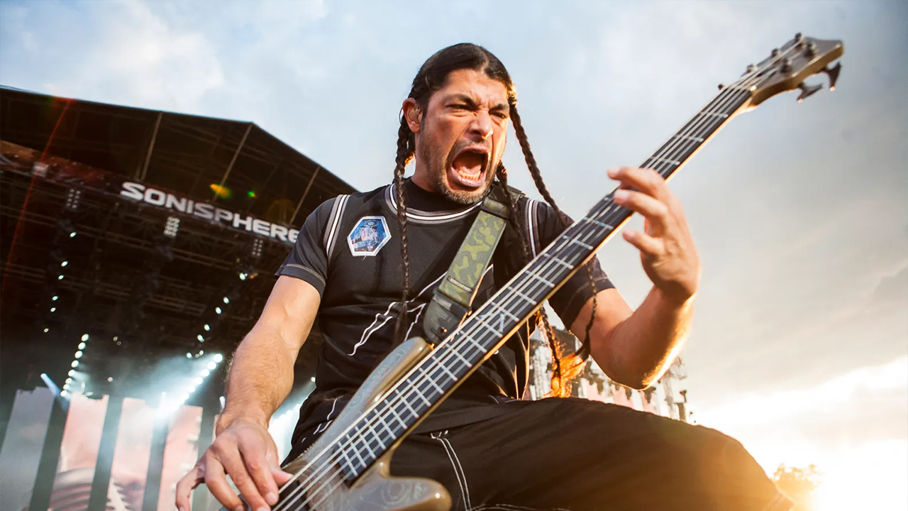 Robert Trujillo – Bass, Backing Vocals